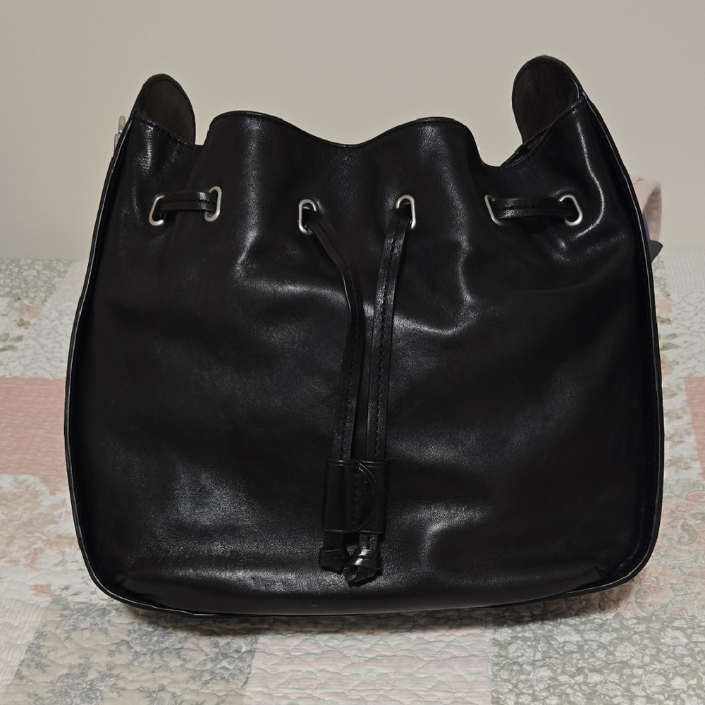 Frye Black Leather Shoulder Bag EUC - Picture 2 of 16